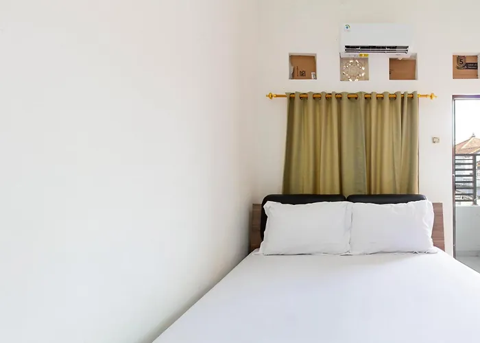 Hotel Sn Near Trans Mall